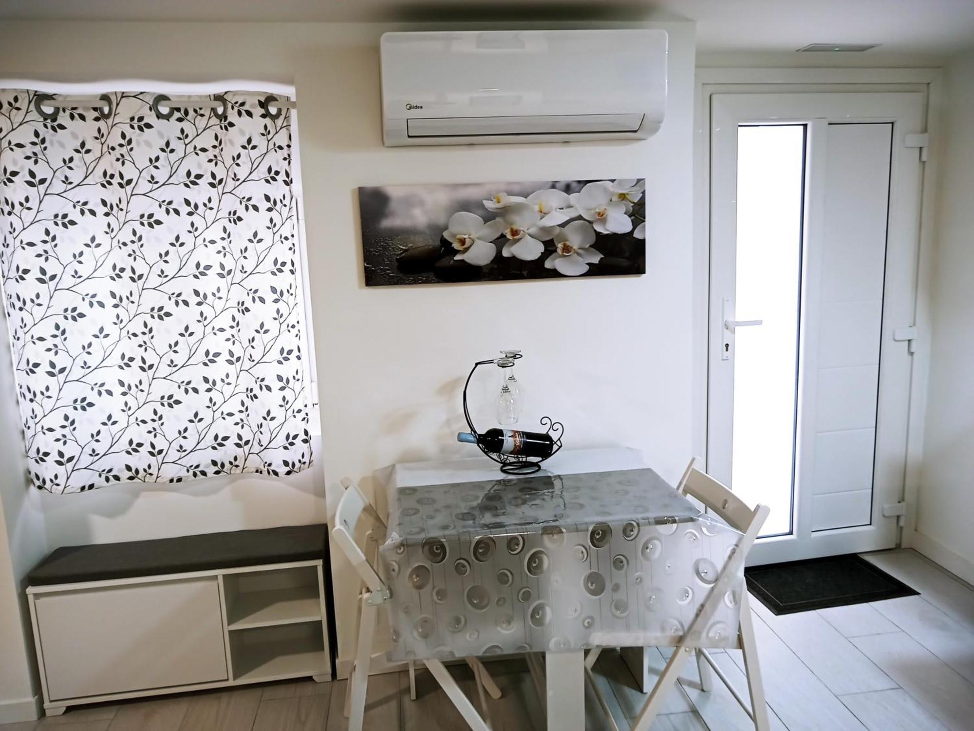 Apartamentos "El Balconico" Arguedas Exteriör bild